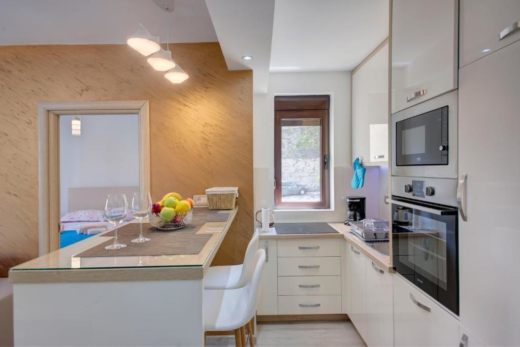 Апартаменты Apartment Medusa Рисан-37