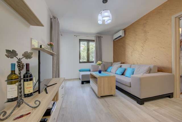 Апартаменты Apartment Medusa Рисан-3